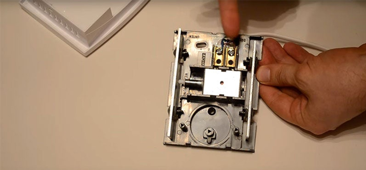 fix door bell in Leesburg